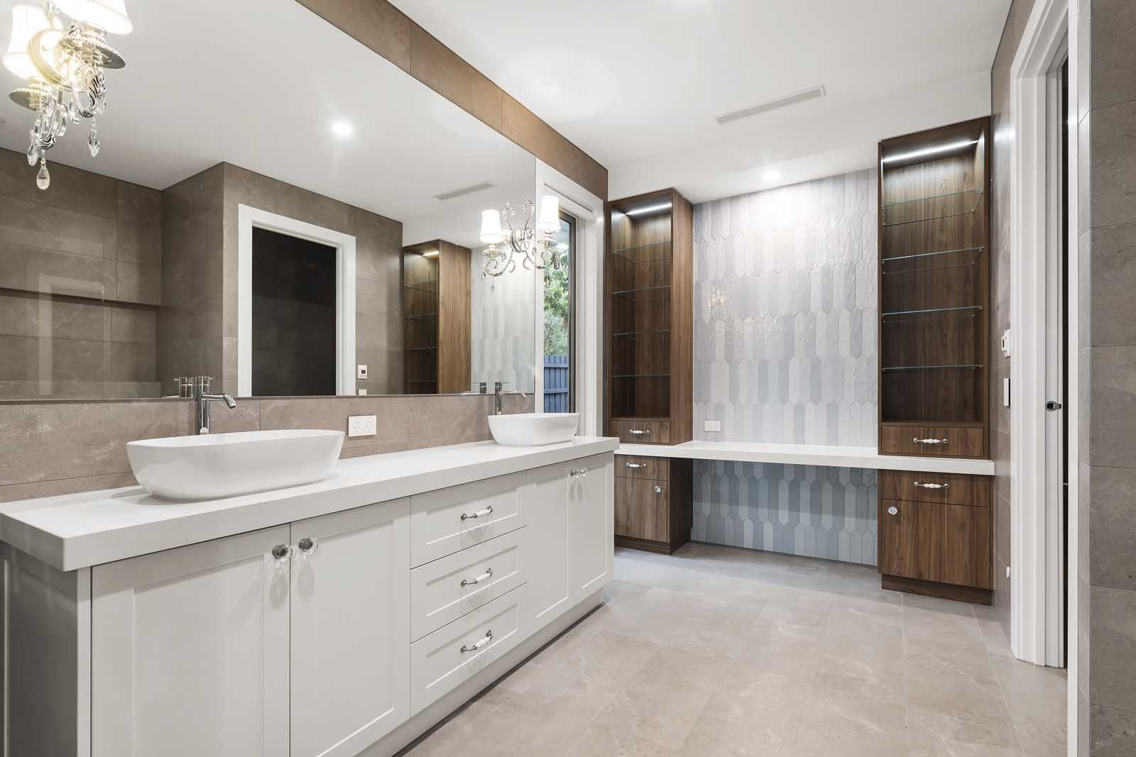 Ensuite and dressing area with timber joinery